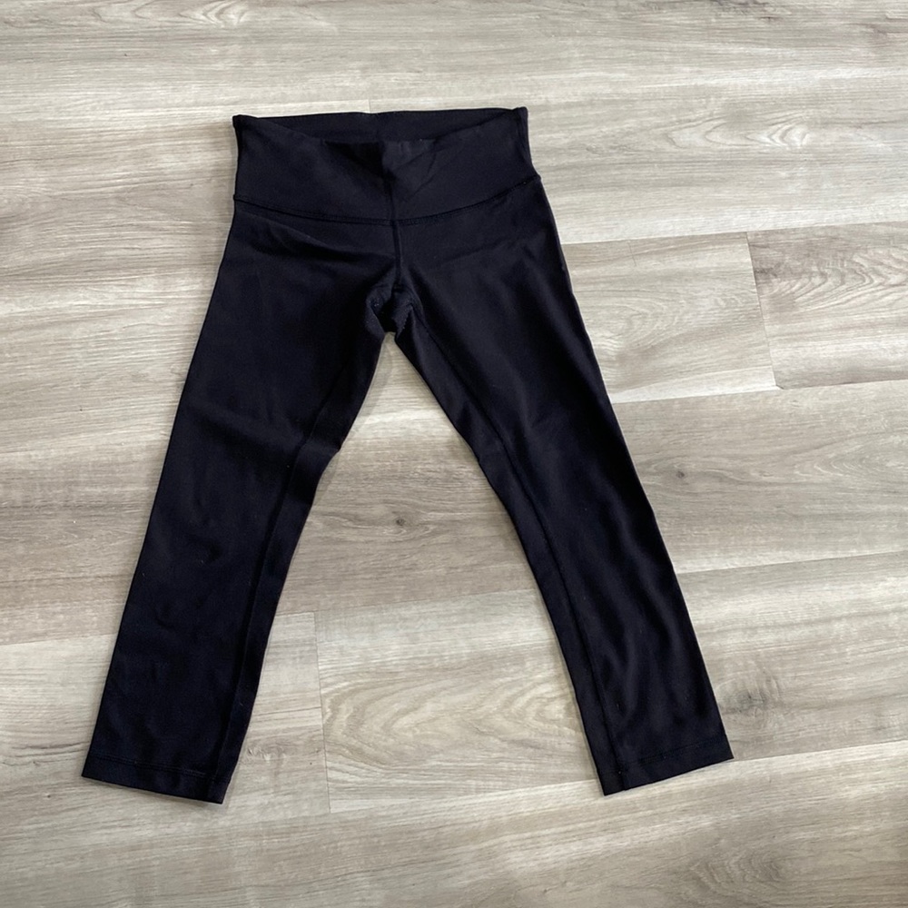 Lululemon black womens 4 wonder under leggings used